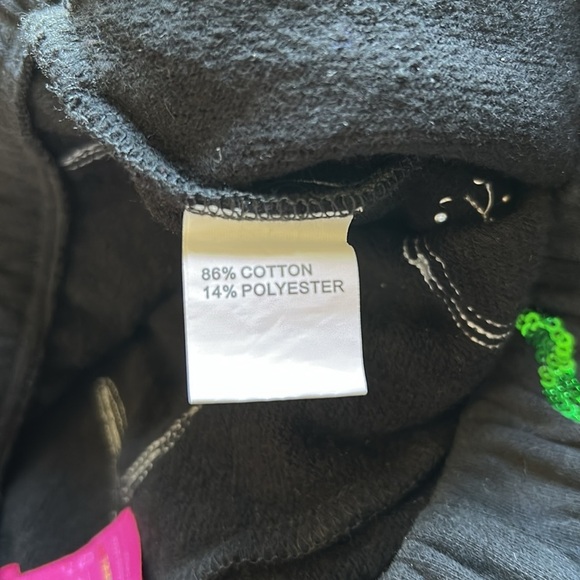 Queen Of Sparkles Short Black Outlined Hibiscus Embellished Sequin Sz XS - Picture 7 of 9